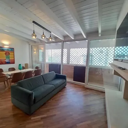 Апартаменты Dimora Emilia *