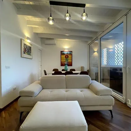 Dimora Emilia Lecce